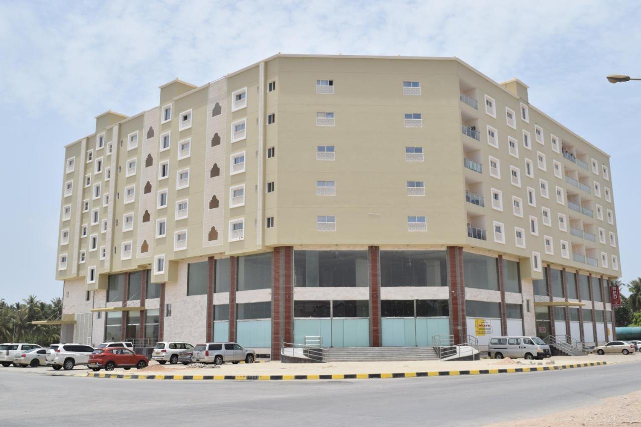 Red-35 - Royal * Salalah